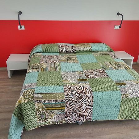 Apartament Residenza Edda Lignano Sabbiadoro Zewnętrze zdjęcie