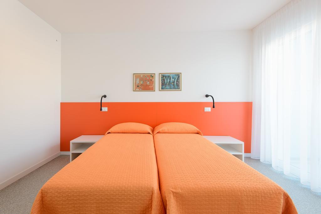 Apartament Residenza Edda Lignano Sabbiadoro Pokój zdjęcie