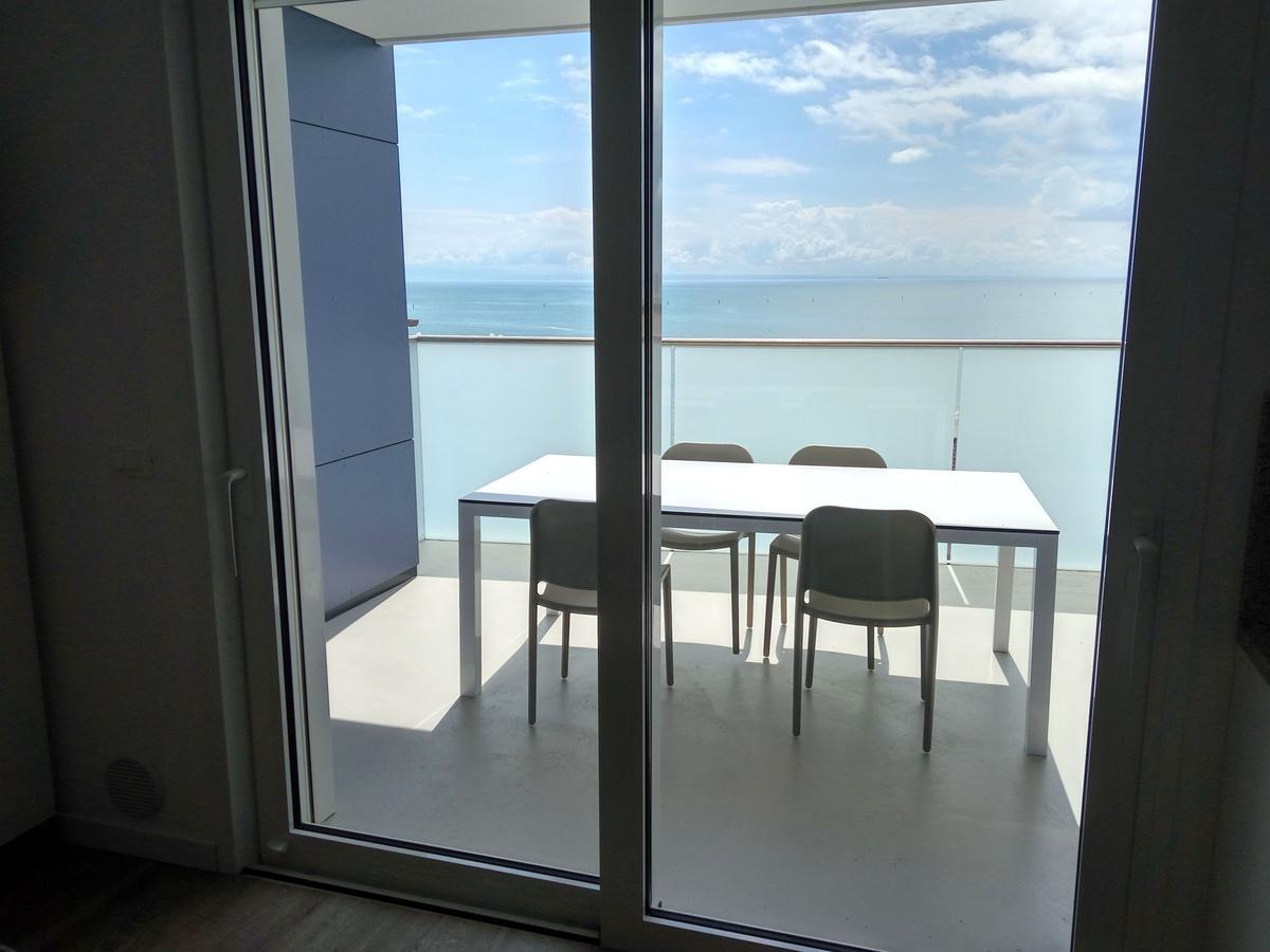 Apartament Residenza Edda Lignano Sabbiadoro Zewnętrze zdjęcie